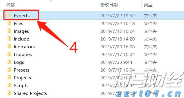 遛狗没牵绳引发冲突，致人右眼受伤！宠物主人获刑
