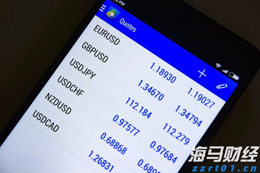 市妇联六届七次执委会议召开